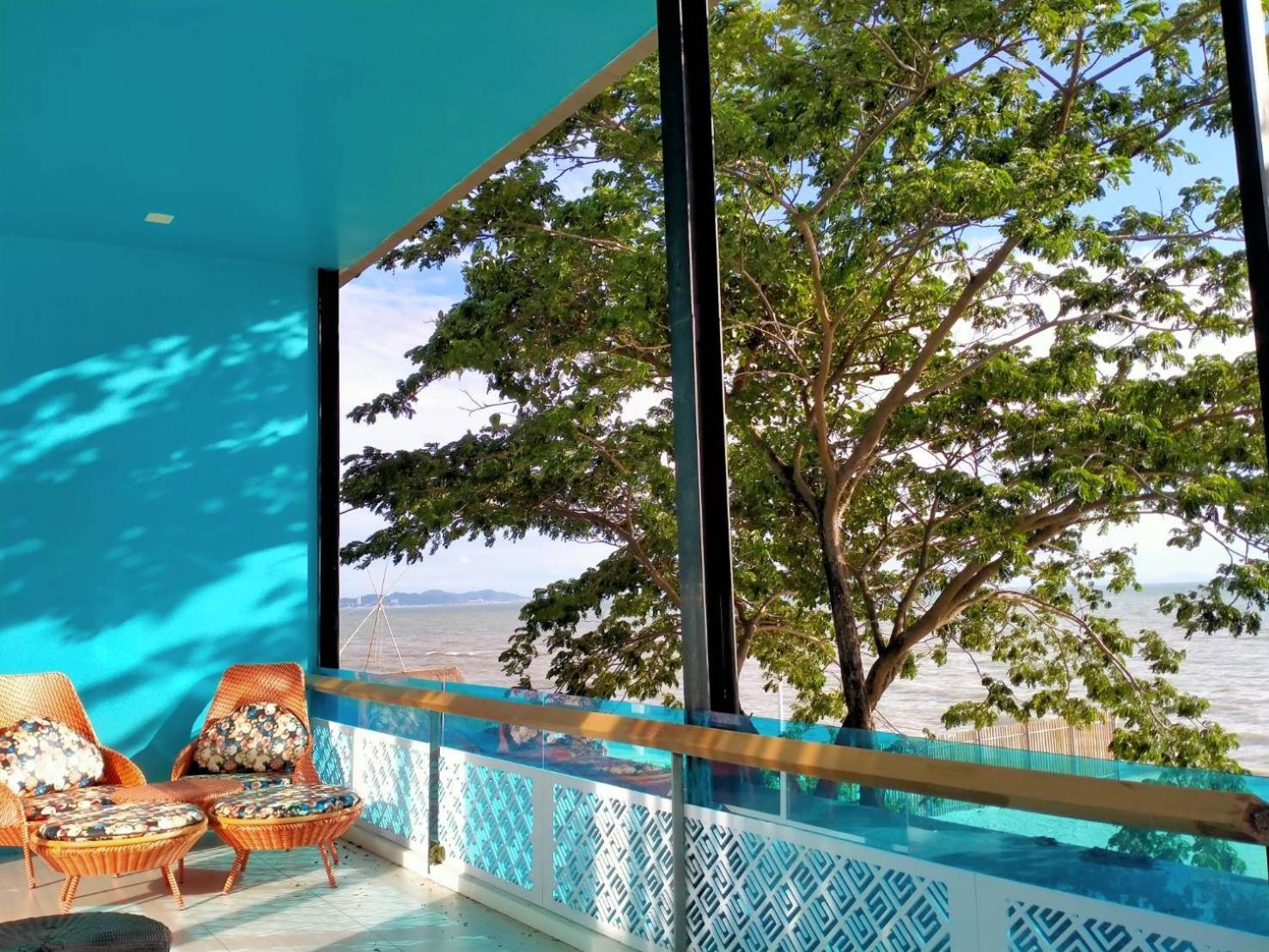 Beach Walk Boutique Resort Bang Saen Room photo