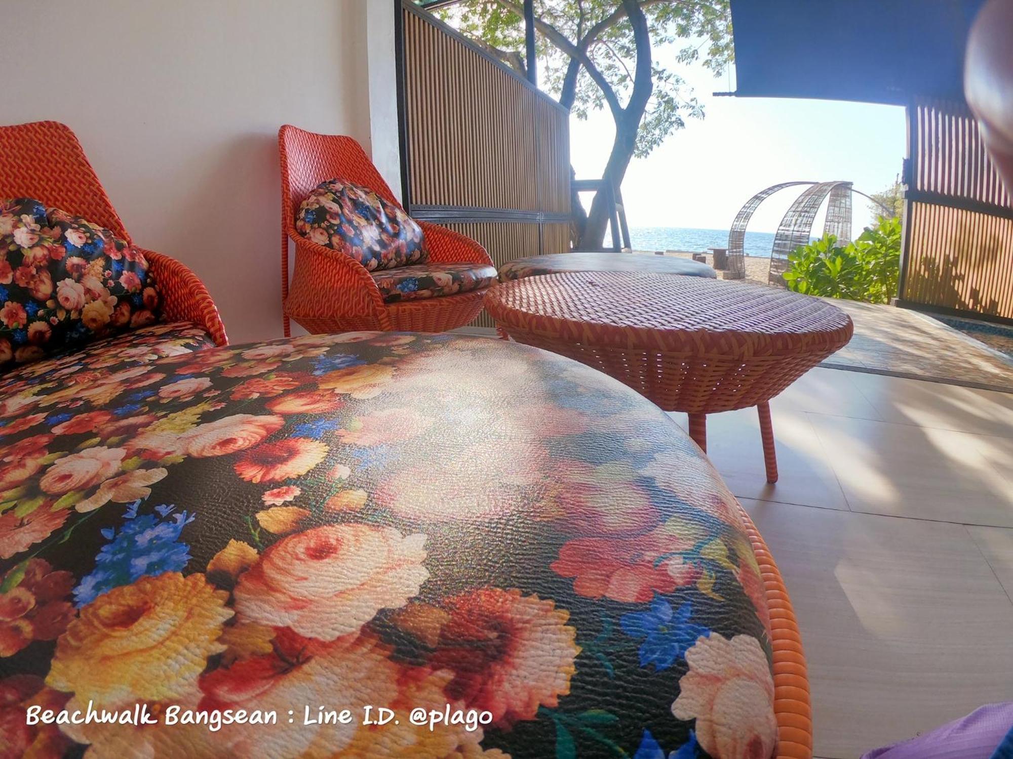 Beach Walk Boutique Resort Bang Saen Room photo